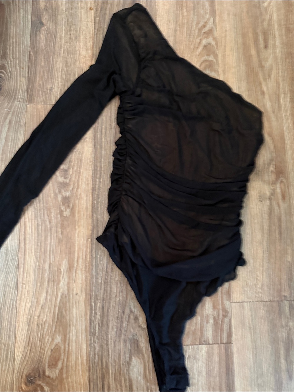 Lulu's Black One-Shoulder Ruched Bodysuit - Picture 8 of 8